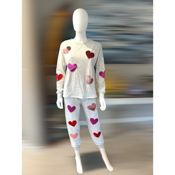 FINAL PRICE Two piece sequin heart loungewear set sz Small and medium - Picture 8 of 12